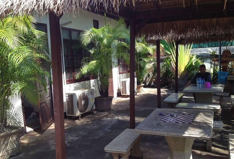 بنسيون Villa Sisavad Guesthouse