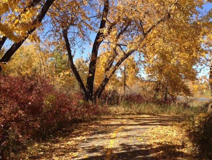 پانسیون Westmount River Inn