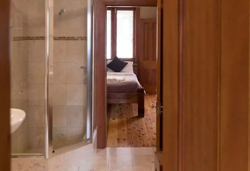 Rialto Suites