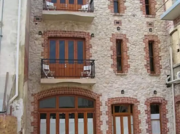 Rialto Suites