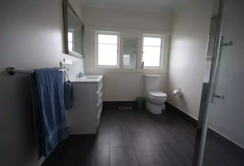 Seaview House Ulverstone