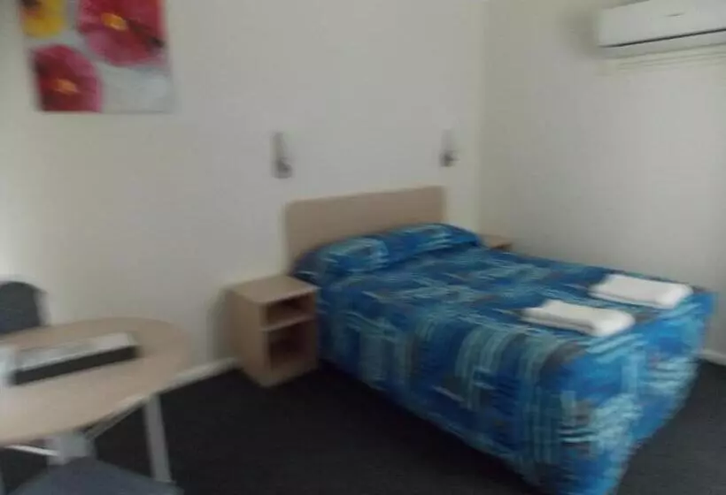 Yass Motel
