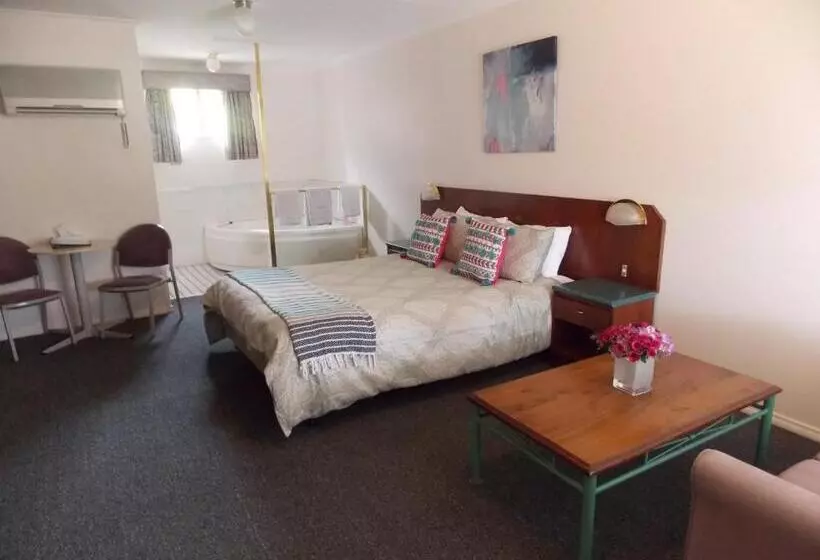 Yass Motel