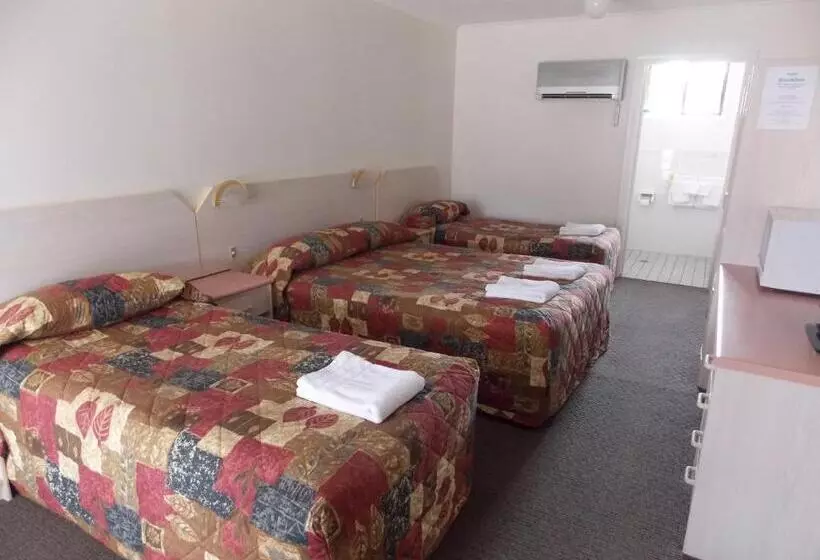 Yass Motel