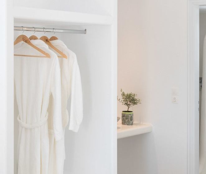 Aeolos Luxury Villas & Suites