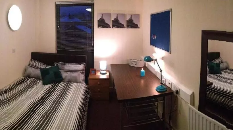 Alton Apartments