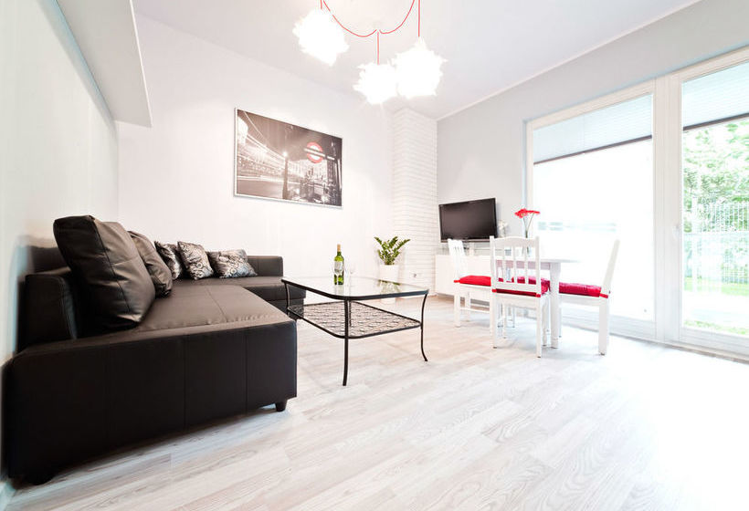 Very Berry Orzeszkowej 16 Mtp Apartment, Parking, Check In 24h