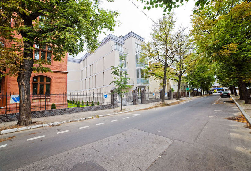 Very Berry Orzeszkowej 16 Mtp Apartment, Parking, Check In 24h