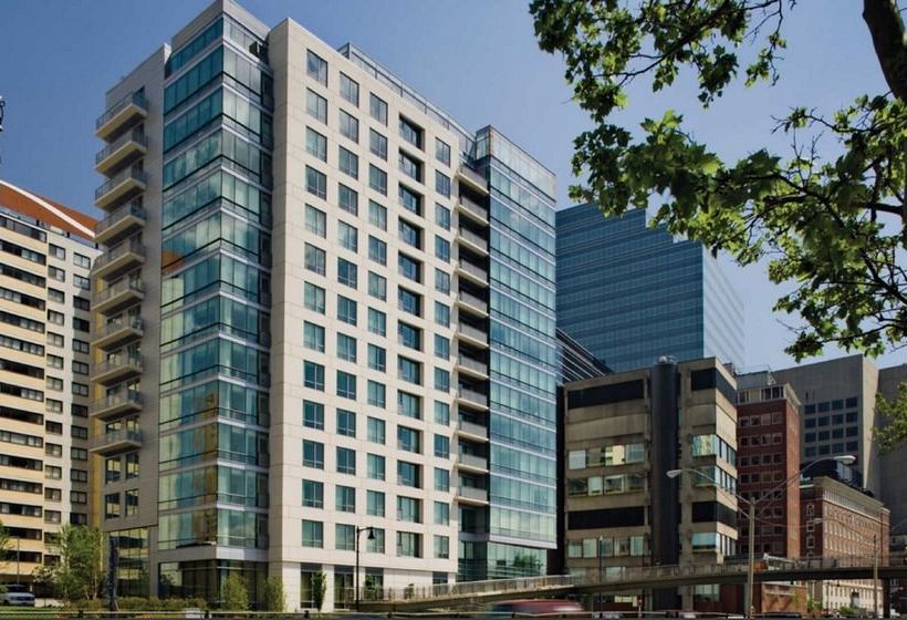 Global Luxury Suites At West End