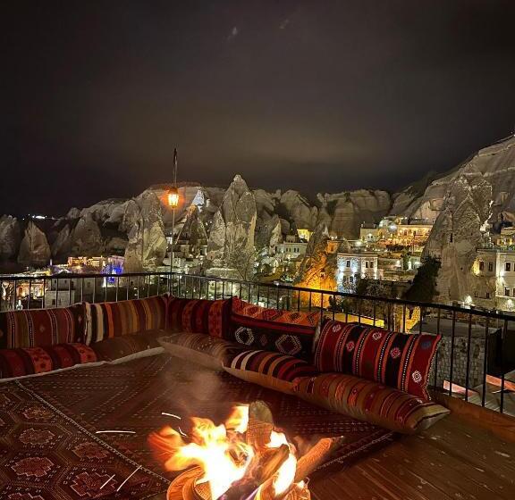 فندق Bedrock Cave