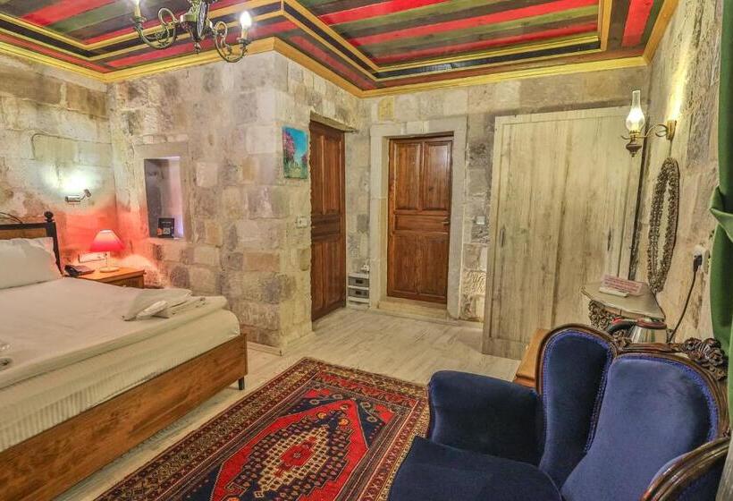 فندق Bedrock Cave