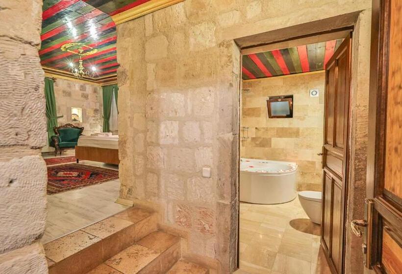 فندق Bedrock Cave