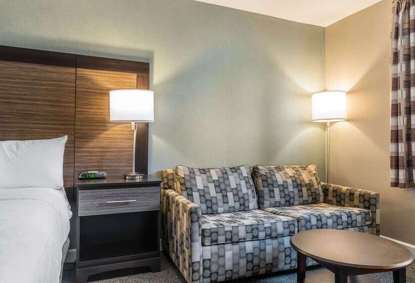 فندق Clarion Inn