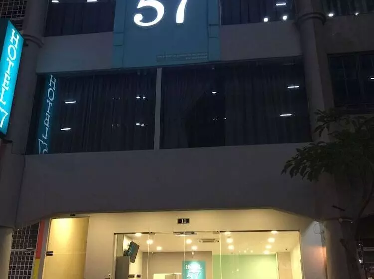 Hotel 57