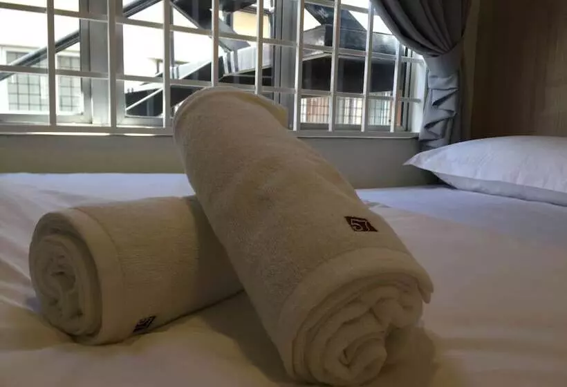 Hotel 57