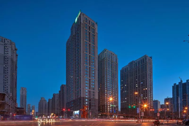 ホテル Holiday Inn Express Shenyang Tawan By Ihg