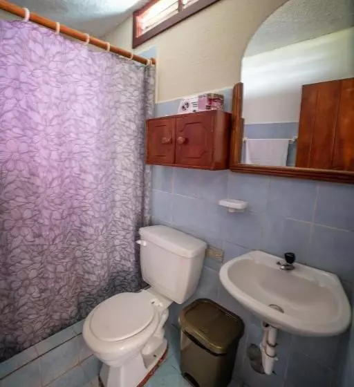 هتل Hostal Estrella De Mar