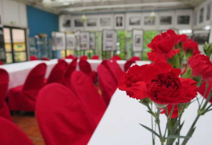 ホテル Li Iisalmen Seurahuone