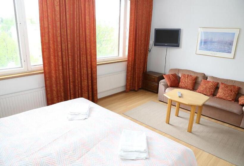 ホテル Li Iisalmen Seurahuone