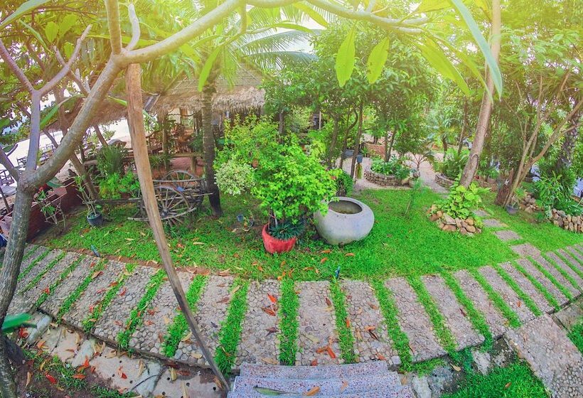 فندق Natural Bungalows Restaurant And Bar