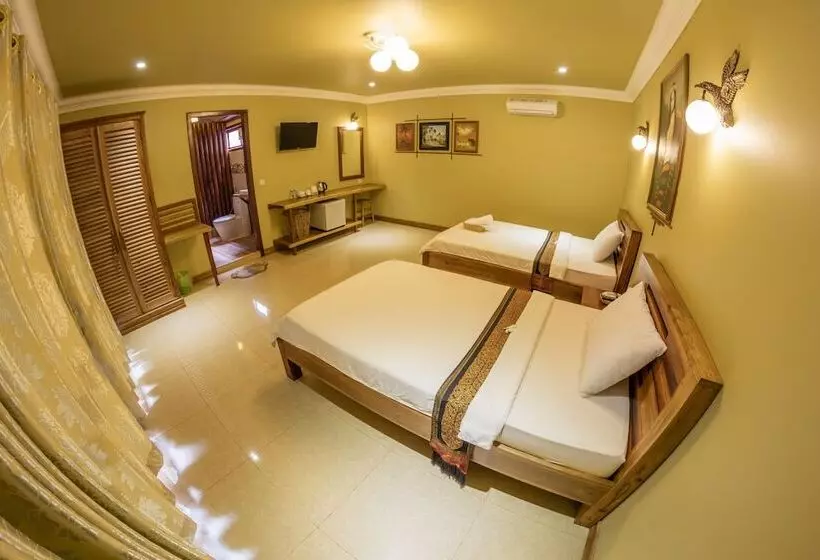 هتل Natural Bungalows Restaurant And Bar