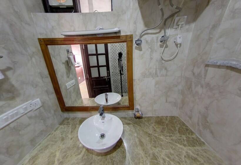 فندق Royal Mansion, Mussoorie