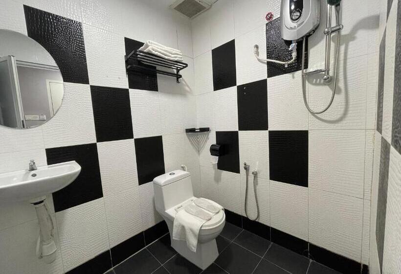 Royale City Hotel 10 Min From Klia Klia 2 Airport