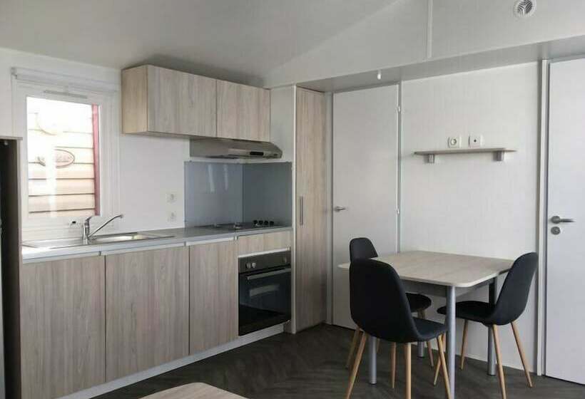 Отель Mobilhome 3 Chambres 205 Village Siblu La Reserve