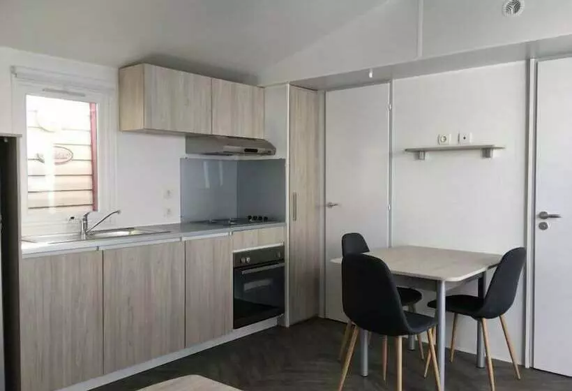 Hotelli Mobilhome 3 Chambres 205 Village Siblu La Reserve