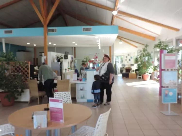 Hotelli Mobilhome 3 Chambres 205 Village Siblu La Reserve