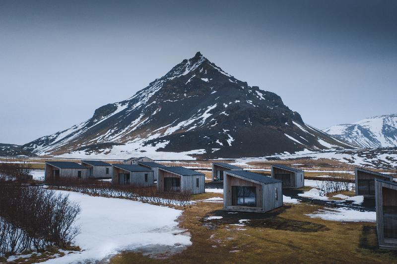 هتل Snjofell Guesthouse