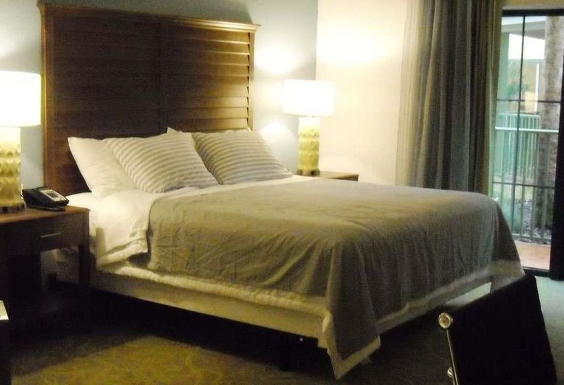 Отель Sebastian