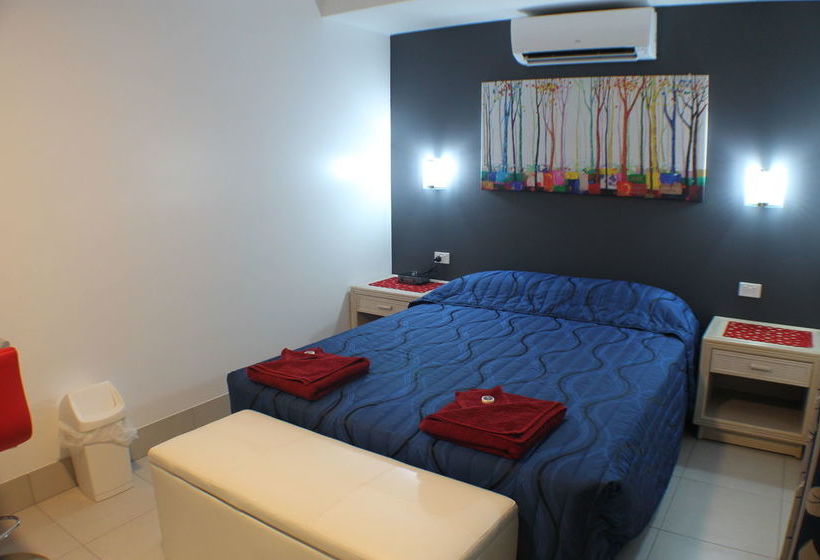 Мотель Tropical Lodge