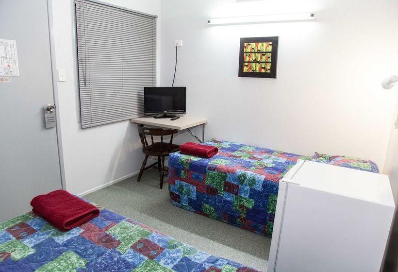 Мотель Tropical Lodge