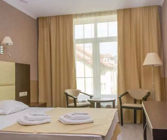 Otel Elisa Inn