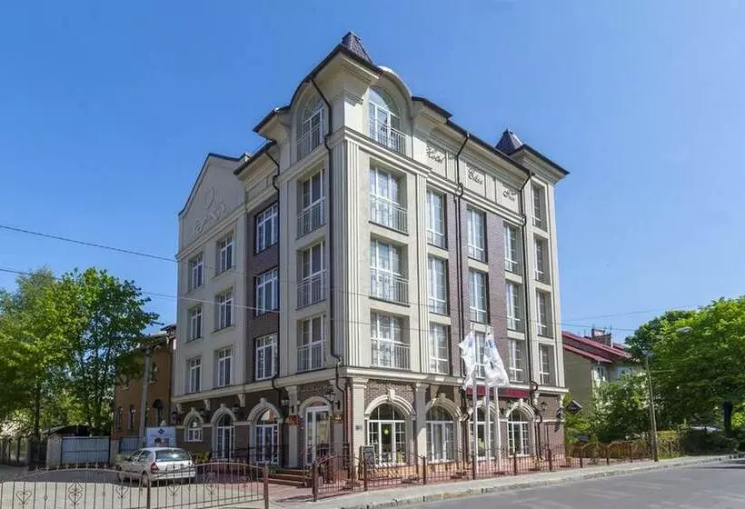 Otel Elisa Inn
