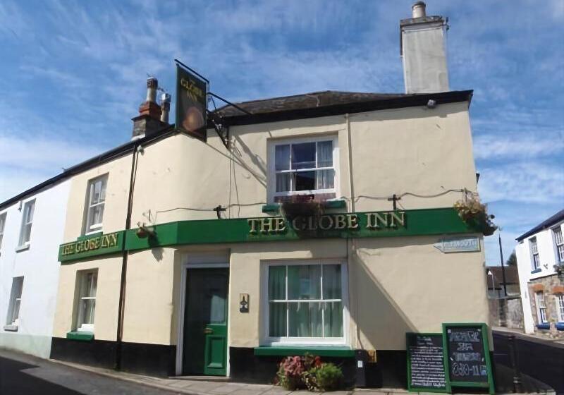 The Globe Inn