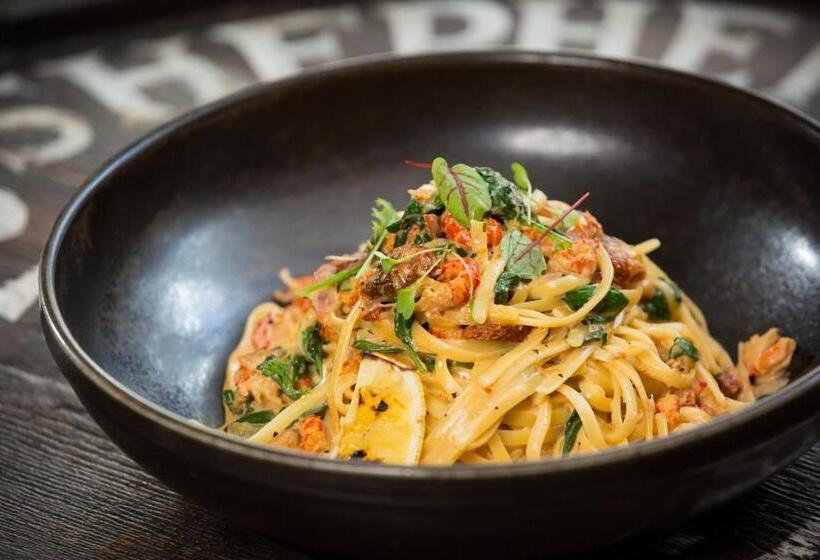 The Ostrich Inn Colnbrook London Heathrow