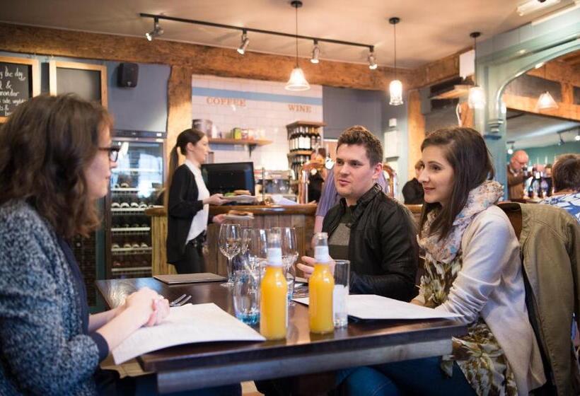 The Ostrich Inn Colnbrook London Heathrow