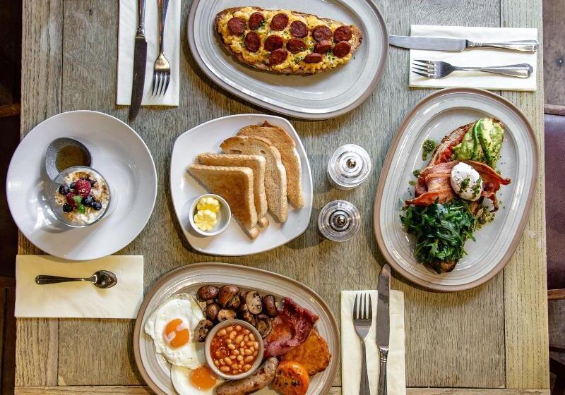 The Ostrich Inn Colnbrook London Heathrow