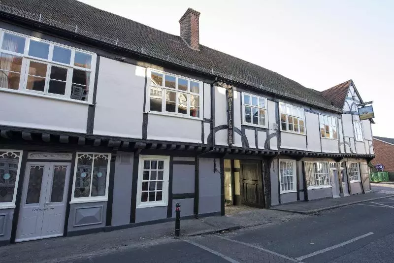 The Ostrich Inn Colnbrook London Heathrow