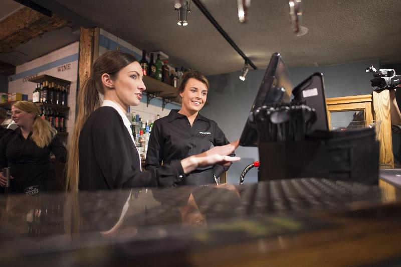 The Ostrich Inn Colnbrook London Heathrow