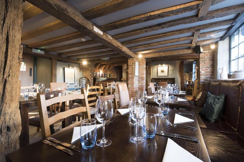 The Ostrich Inn Colnbrook London Heathrow