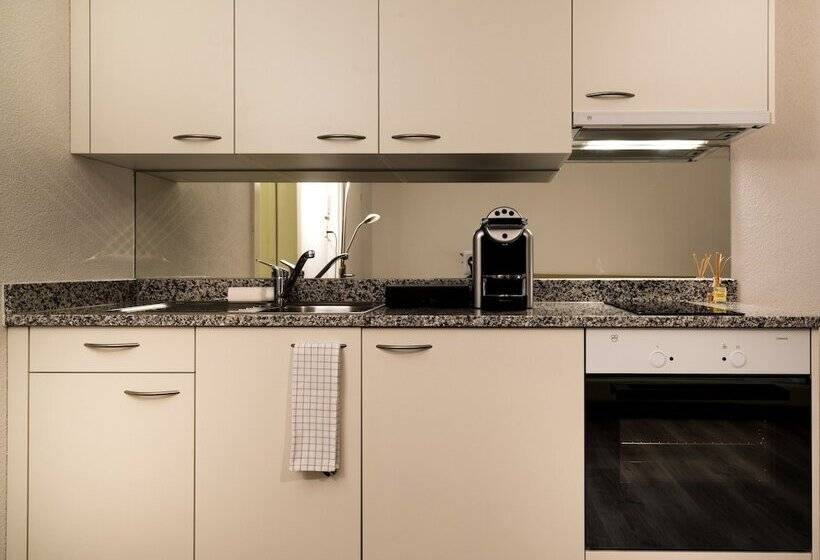 Top City Center Location By Airhome