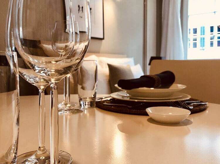 Top City Center Location By Airhome