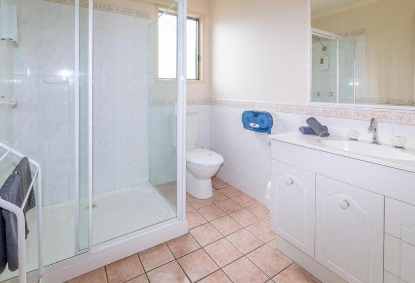 Wollongong Surf Leisure Resort