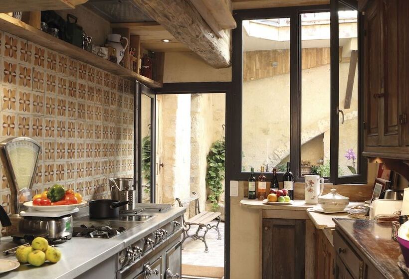 住宿加早餐  La Casa De Boulbon