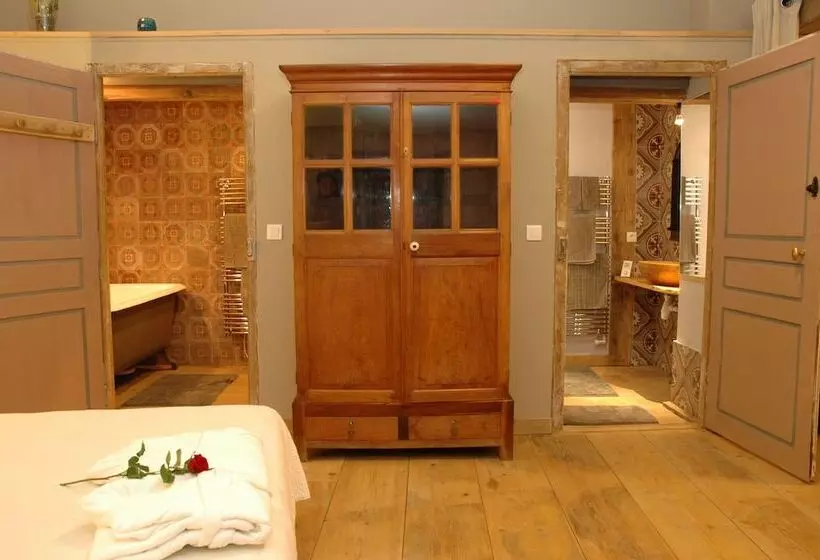 Aamiaismajoitus (B&B) La Casa De Boulbon