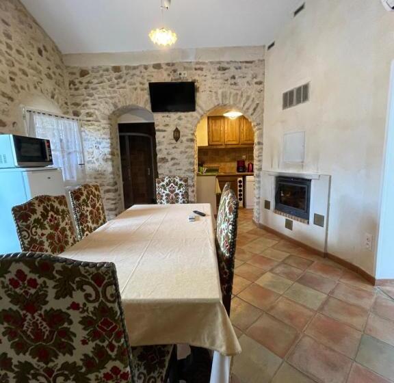 مبيت وإفطار Le Fenouillet Cottage Proche Des Grands Buffets