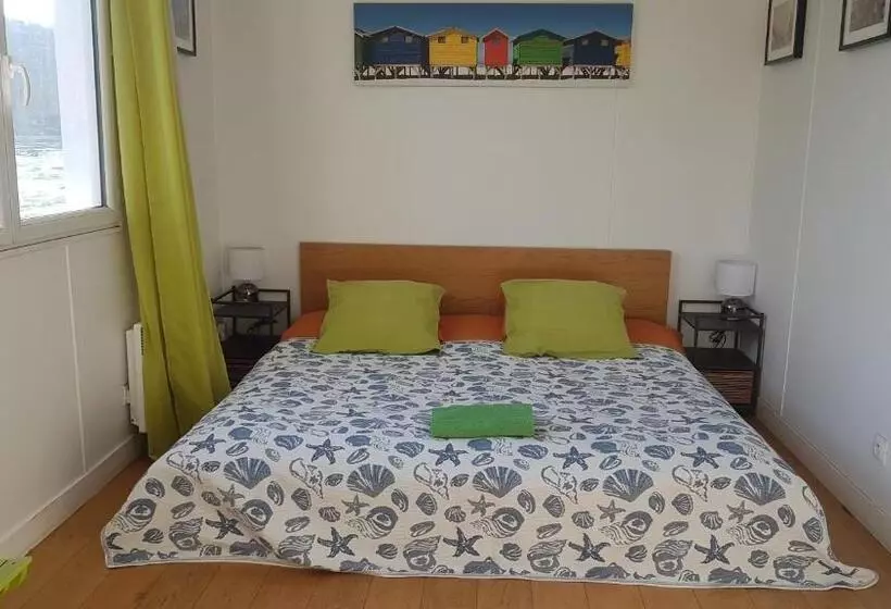 ベッドアンドブレックファースト Megalight Ii